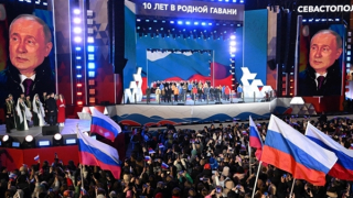 Nước Nga và "con đường Putin"