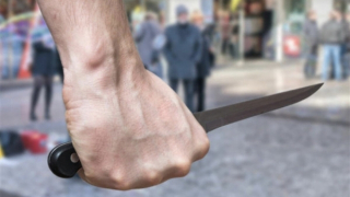 Một phụ nữ người Nga tử vong trong căn hộ, phát hiệu dấu hiệu bất thường của con trai