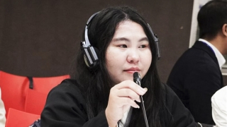 Cô gái “cứng đầu” nhất Khe Ron