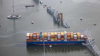 Mỹ kết thúc tìm kiếm nạn nhân vụ sập cầu, hết hy vọng tìm thấy người sống sót