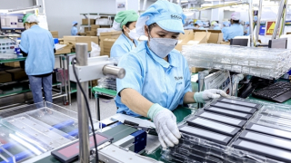 Vốn FDI đổ vào Việt Nam đạt hơn 6,17 tỷ USD