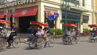Du khách quốc tế đến Việt Nam tăng cao hơn trước dịch COVID-19