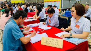 Tỷ lệ lao động thiếu việc làm gia tăng