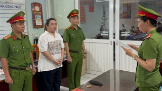 Lừa đảo làm thủ tục du học, tuyển lao động, chiếm đoạt hàng chục tỷ đồng