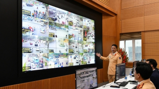 CSGT được sử dụng thiết bị hiện đại để phát hiện, xử lý vi phạm trật tự an toàn giao thông