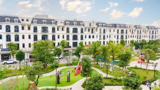 Nhà đầu tư “đổi món” sang bất động sản khi giá nhà liên tục leo dốc