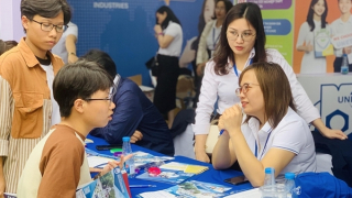 Xét tuyển đại học bằng chứng chỉ ngoại ngữ quốc tế: Cần cân đối tỷ lệ chỉ tiêu để đảm bảo công bằng