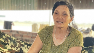 Chuyện của “người đàn bà đẻ nhiều nhất Thủ đô”