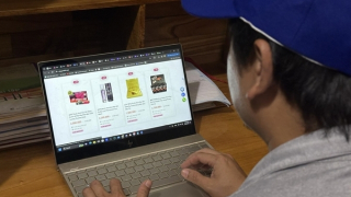 Cẩn thận “tiền mất, tật mang” với những sản phẩm kích dục bán tràn lan trên “chợ mạng”