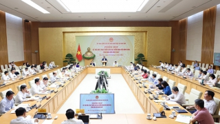 Rà soát, tháo gỡ vướng mắc trong phát triển giáo dục mầm non