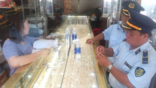 Xử lý doanh nghiệp vi phạm kinh doanh vàng trong môi trường thương mại điện tử