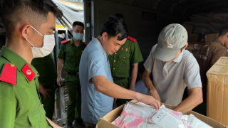 Phát hiện lô hàng hơn 2 tỷ đồng nghi nhập lậu tại ga Sóng Thần