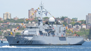 Bên trong tàu tuần dương Vendemiaire của hải quân Pháp