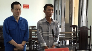 Sửa tội danh từ “Giết người” sang “Cố ý gây thương tích” đối với 1 bị cáo