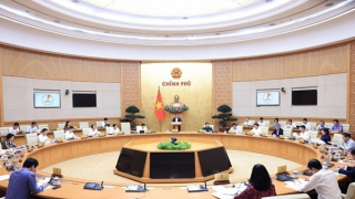 Thủ tướng chủ trì Phiên họp Chính phủ chuyên đề xây dựng pháp luật tháng 4