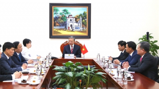 Bộ Công an Việt Nam thắt chặt hợp tác với Bộ Nội vụ Anh