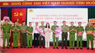 Hải Phòng biểu dương Công an quận Lê Chân về thành tích chống tội phạm ma túy