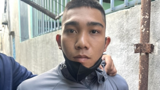 Ông bố trẻ cướp giật trên đường đi mua cháo cho con