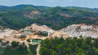 Đình chỉ việc khai thác cao lanh của Công ty Tuấn Thiện