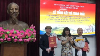 Trao giải thưởng sáng tác tranh cổ động về Điện Biên Phủ và đường Trường Sơn