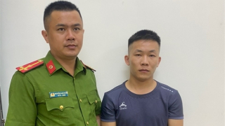 Nam thanh niên nửa đêm đi xế hộp cướp tiệm vàng Kim Sơn Hiền