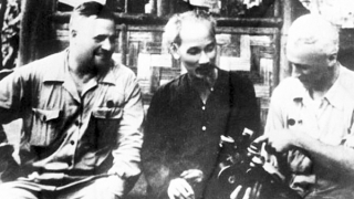 Tình cảm nồng hậu của đạo diễn Roman Carmen đối với Việt Nam