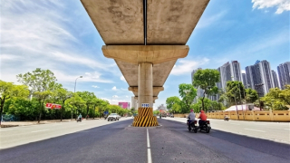 Nắng nóng gay gắt khắp cả nước, nhiều nơi trên 39 độ C