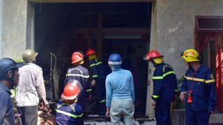 Cảnh sát khống chế vụ cháy nhà, không để cháy lan