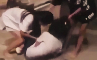 Công an vào cuộc vụ nữ sinh lớp 6 bị đánh hội đồng