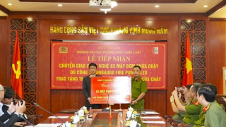 Trường Đại học PCCC tiếp nhận 3 máy bơm chữa cháy do công ty Shibaura Nhật Bản trao tặng