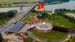 Tháng Tư ở Di tích Đôi bờ Hiền Lương-Bến Hải