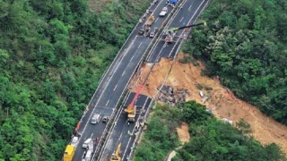 Sập cao tốc Trung Quốc khiến hàng chục người thương vong