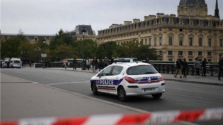 Xả súng ở ngoại ô Paris khiến nhiều người thương vong