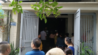 Phát hiện 2 mẹ con tử vong trong ngôi nhà cháy