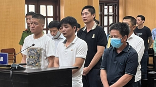 Nhận hối lộ để làm giả kết quả giám định pháp y, giúp nhiều người "né" án tù