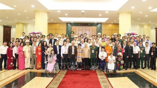 Học Bác trong đời sống hôm nay