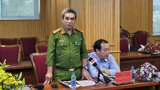 Biểu dương thành tích triệt phá đường dây mở và bán tài khoản ngân hàng trái phép