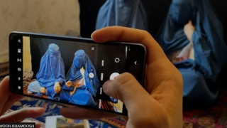 Afghanistan: Hai chị em gái sẵn sàng trả giá mạng sống để được ca hát