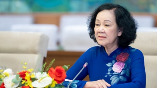 Cho thôi làm nhiệm vụ đại biểu Quốc hội khóa XV đối với bà Trương Thị Mai