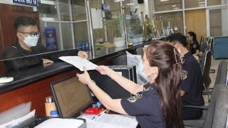 Hoãn xuất cảnh 3 giám đốc doanh nghiệp vì nợ thuế