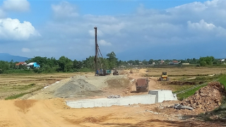 Thiếu đất san lấp, nhiều công trình tại Quảng Nam “đứng bánh”