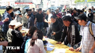 Hỗ trợ các hộ kinh doanh người Việt trong vụ cháy Trung tâm thương mại ở Ba Lan