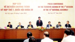 Quốc hội xem xét, thông qua Luật Trật tự, an toàn giao thông đường bộ tại Kỳ họp thứ 7