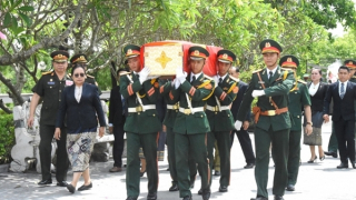 Đón nhận 12 hài cốt liệt sĩ ở Lào về nước