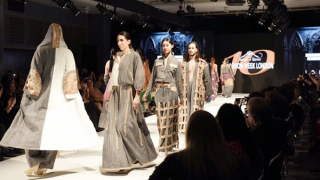 Quốc tế hóa thời trang Việt