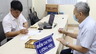 Người hưởng tự lựa chọn hình thức nhận lương hưu và trợ cấp BHXH