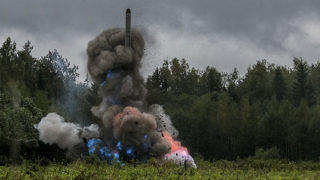 Sau tuyên bố của Mỹ, Nga cảnh báo có "biện pháp răn đe bổ sung trong lĩnh vực hạt nhân"