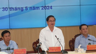 Chủ tịch UBND TP Cần Thơ: "Vẫn còn tình trạng trên nóng, dưới lạnh”