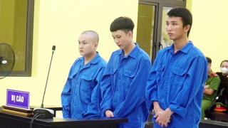 “Phi công trẻ" chém chết người yêu cũ của bạn gái vì bị thách thức