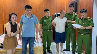 Sử dụng flycam tổ chức mua bán ma túy